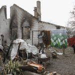reaksi penduduk, desa dekat Kyiv, serangan Rusia, kehidupan sehari-hari, dampak serangan, keamanan warga, solidaritas komunitas, berita terkini, konflik Ukraina, harapan masa depan