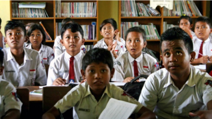 Dedi Mulyadi Mandates Earlier Start at Schools; Bandung Parents Worry About Traffic